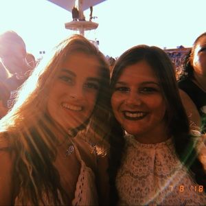 Meet your Posher, Darby